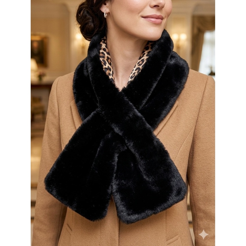 Black Faux Fur Stole Scarf with Leopard Print Lining Pull Through Wrap